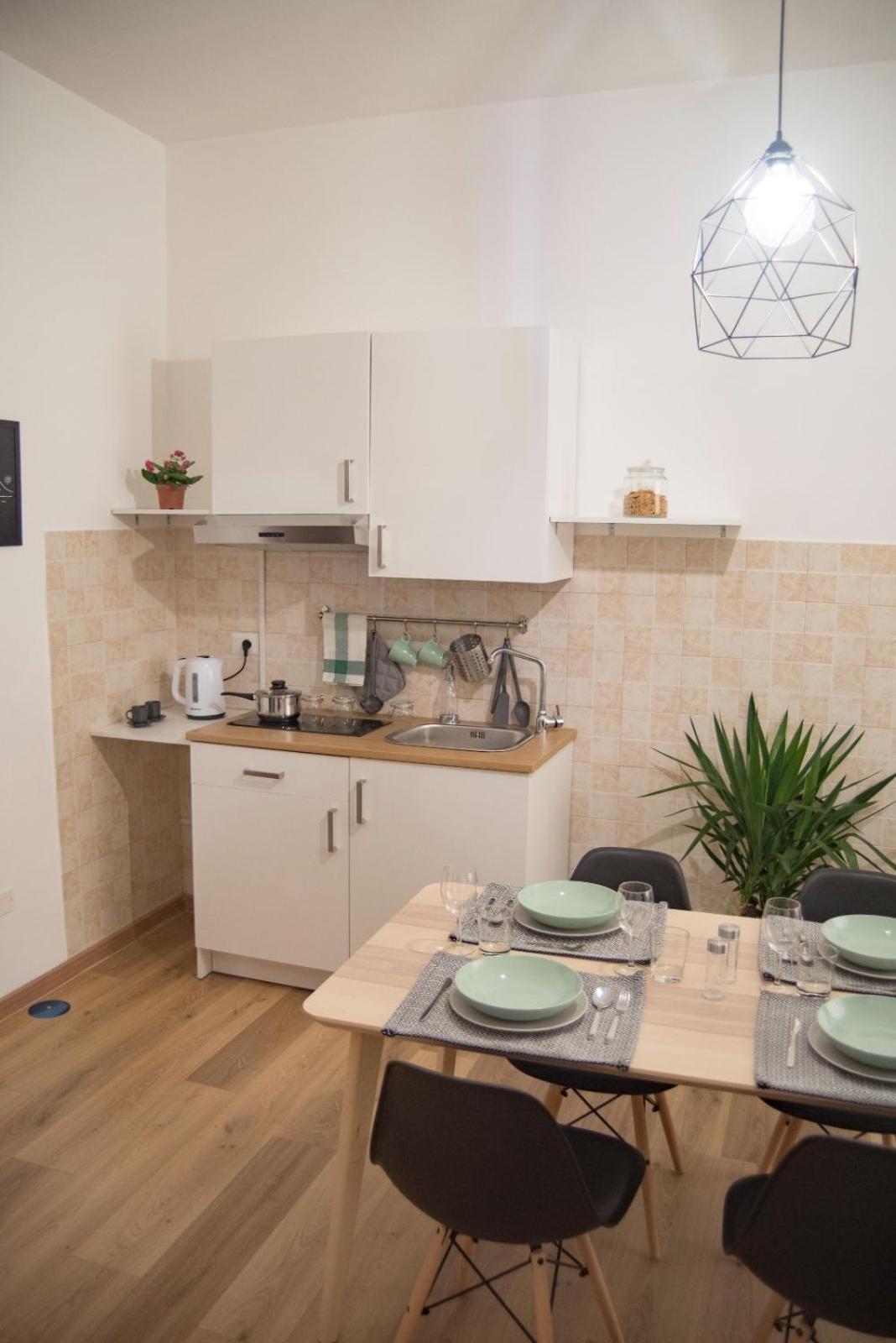 Cozy Apartment Green Неаполь Экстерьер фото